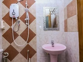 Oyo 1230 Zen Zeng Budget Hotel Johor Bahru 2*,  Malaysia