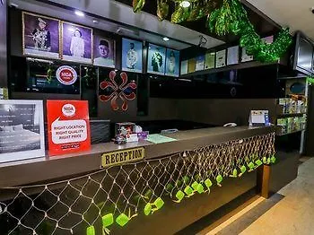 Oyo 1230 Zen Zeng Budget Hotel Johor Bahru 2*,